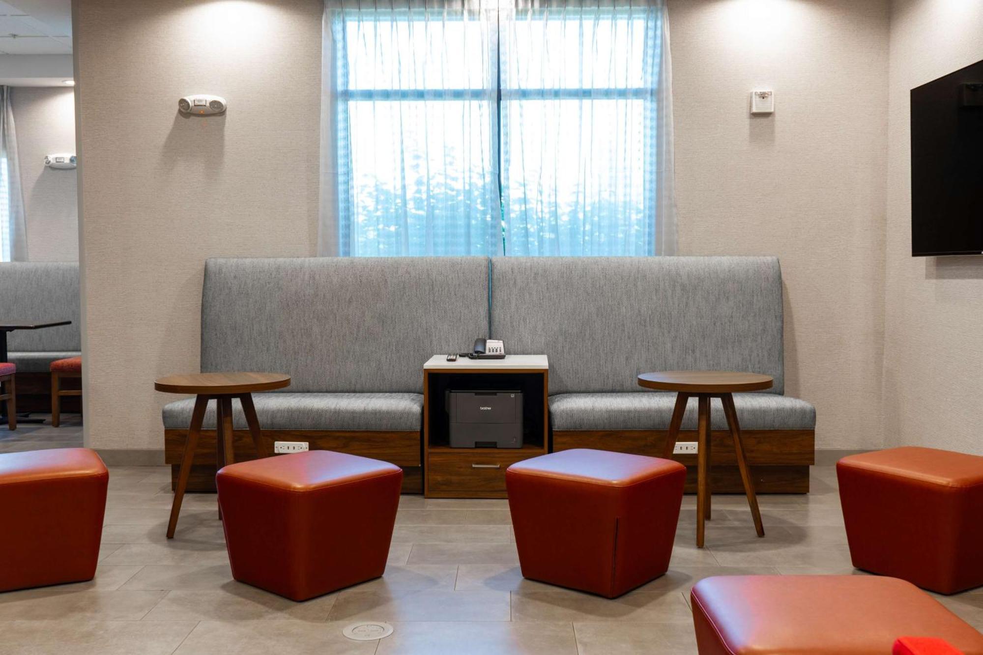 Hampton Inn Elkhorn Lake Geneva Area Eksteriør billede