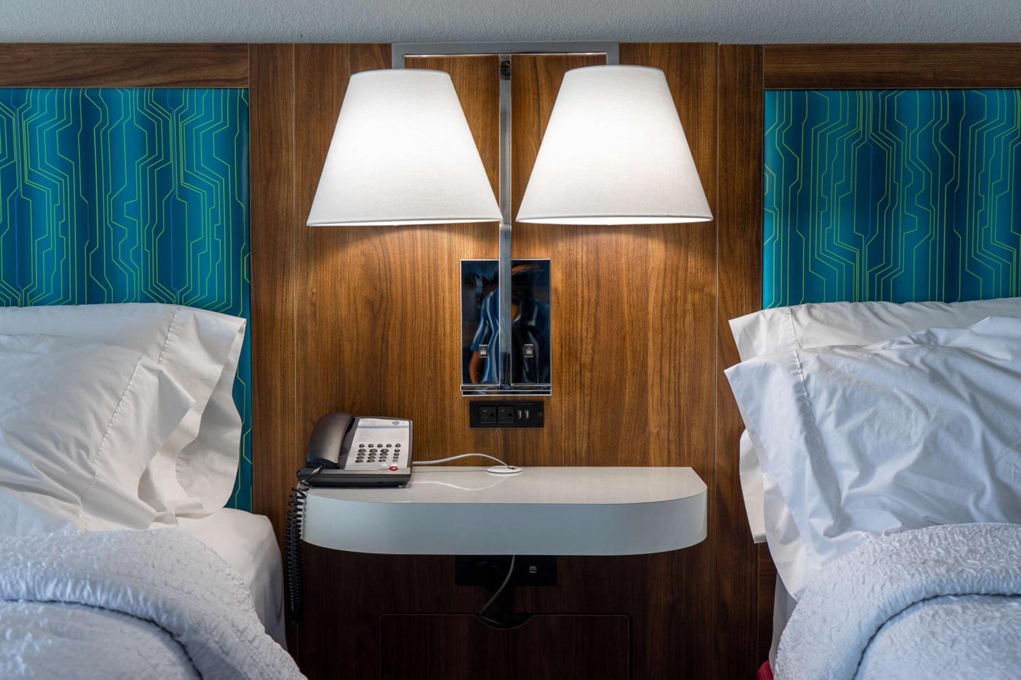 Hampton Inn Elkhorn Lake Geneva Area Eksteriør billede